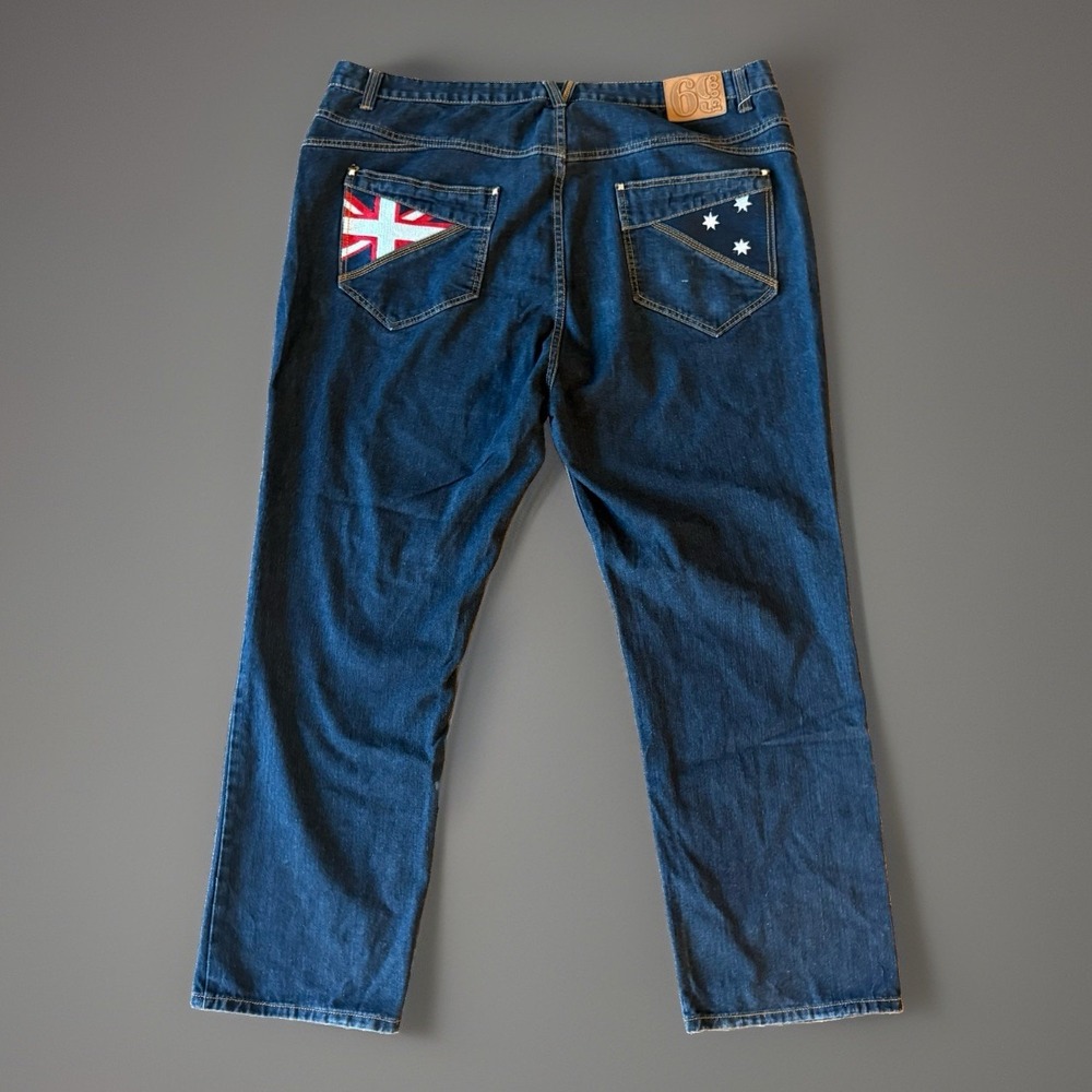 VTG Y2K COOGI EMBROIDERED JEANS MEN'S SIZE 44X34 AUSSIE FLAG DENIM AUSTRALIA